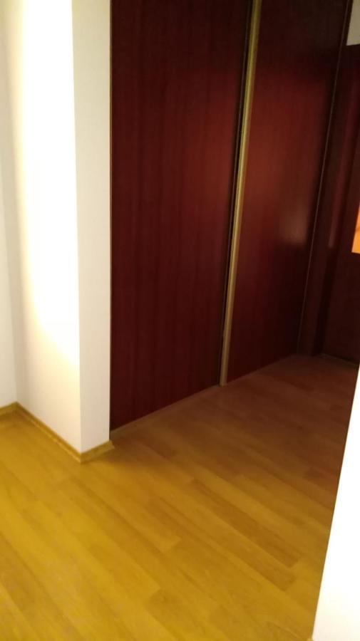Brezno 2 Izbovy Apartman Sabi Zewnętrze zdjęcie