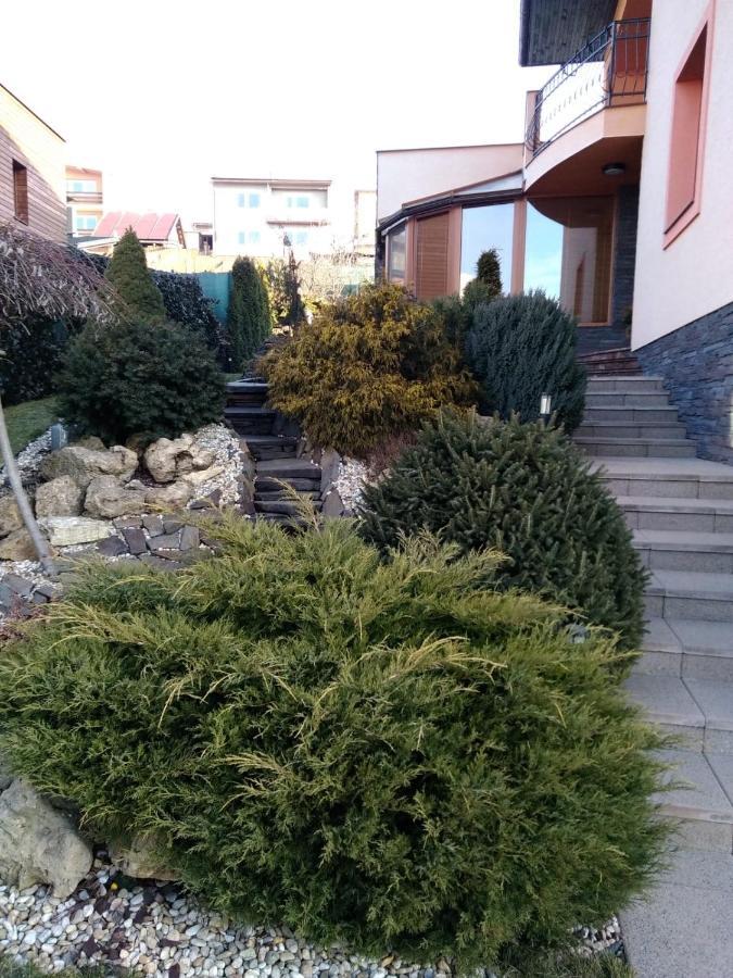 Brezno 2 Izbovy Apartman Sabi Zewnętrze zdjęcie